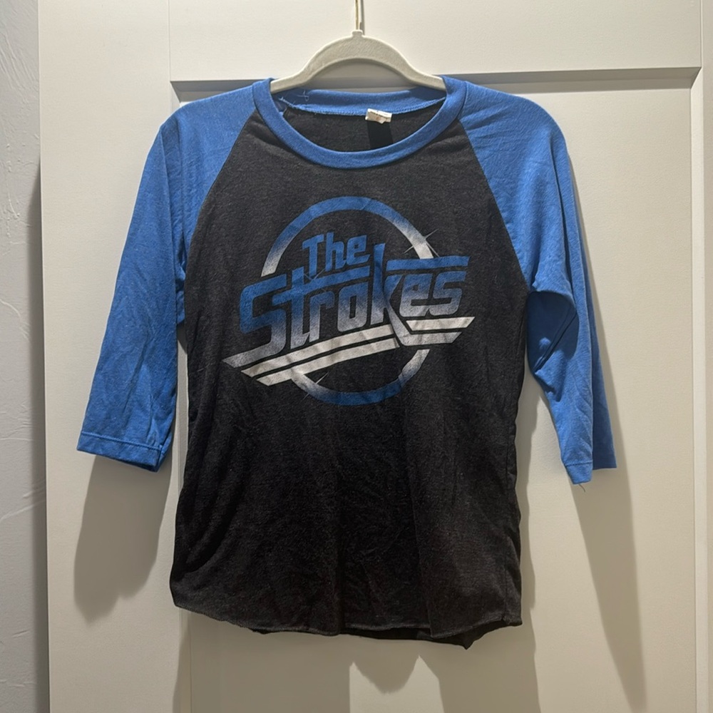 The Stokes long sleeve tee